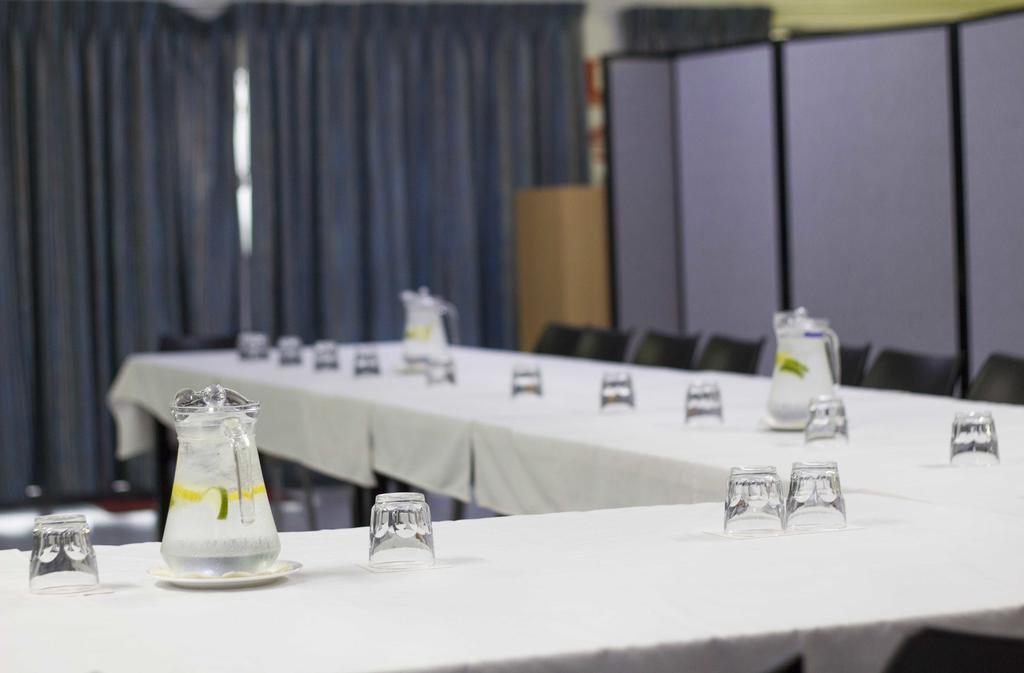 Omili Crossroads Hotel Lae מראה חיצוני תמונה